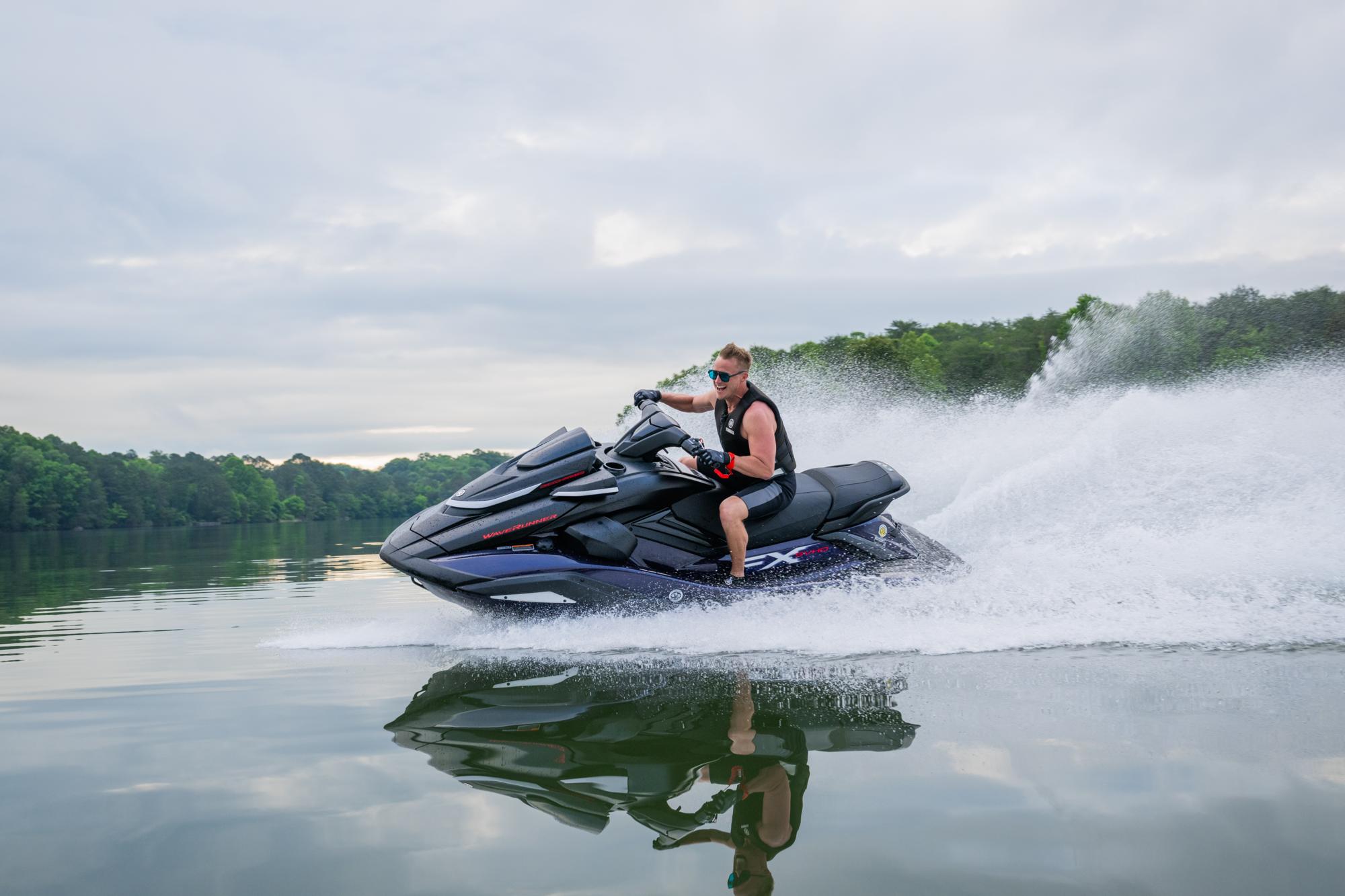 CRUISING